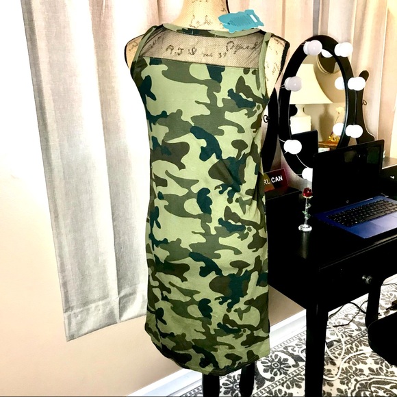 Camouflage Midi Dress Women’s Small NWT - Picture 7 of 13